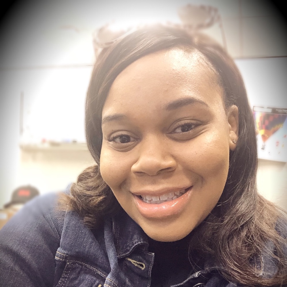 Meet your Posher, Leah Johnson